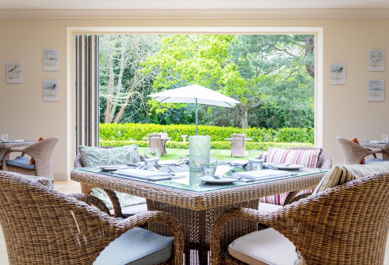 The Pheasant Hotel, Holt, Norfolk Kelling Exterior foto